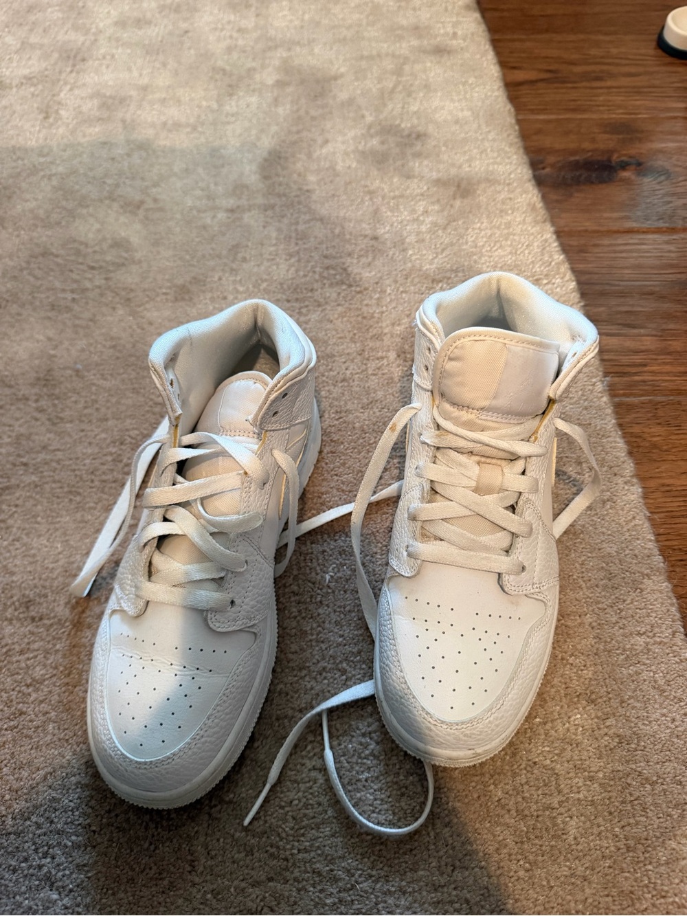 Kids White Nike Air Jordan